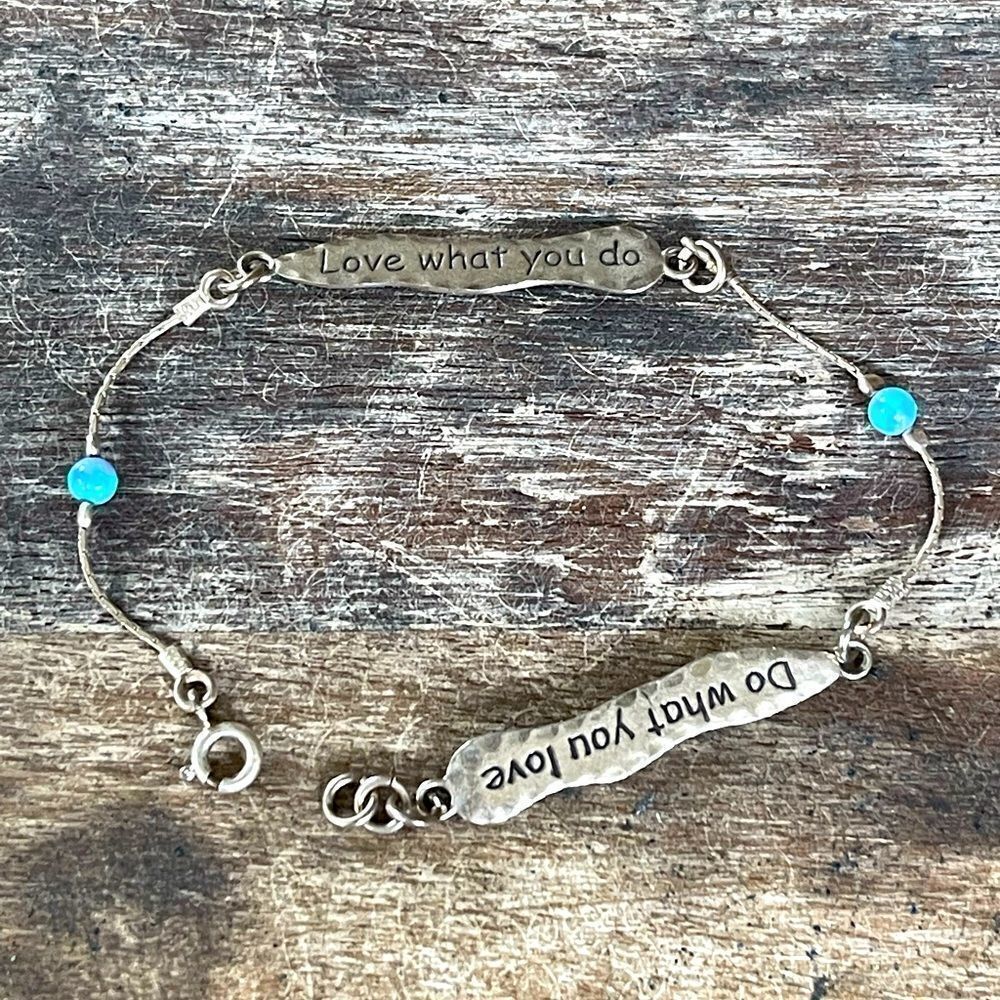 Aurastella love what you do do what you love bracelet
